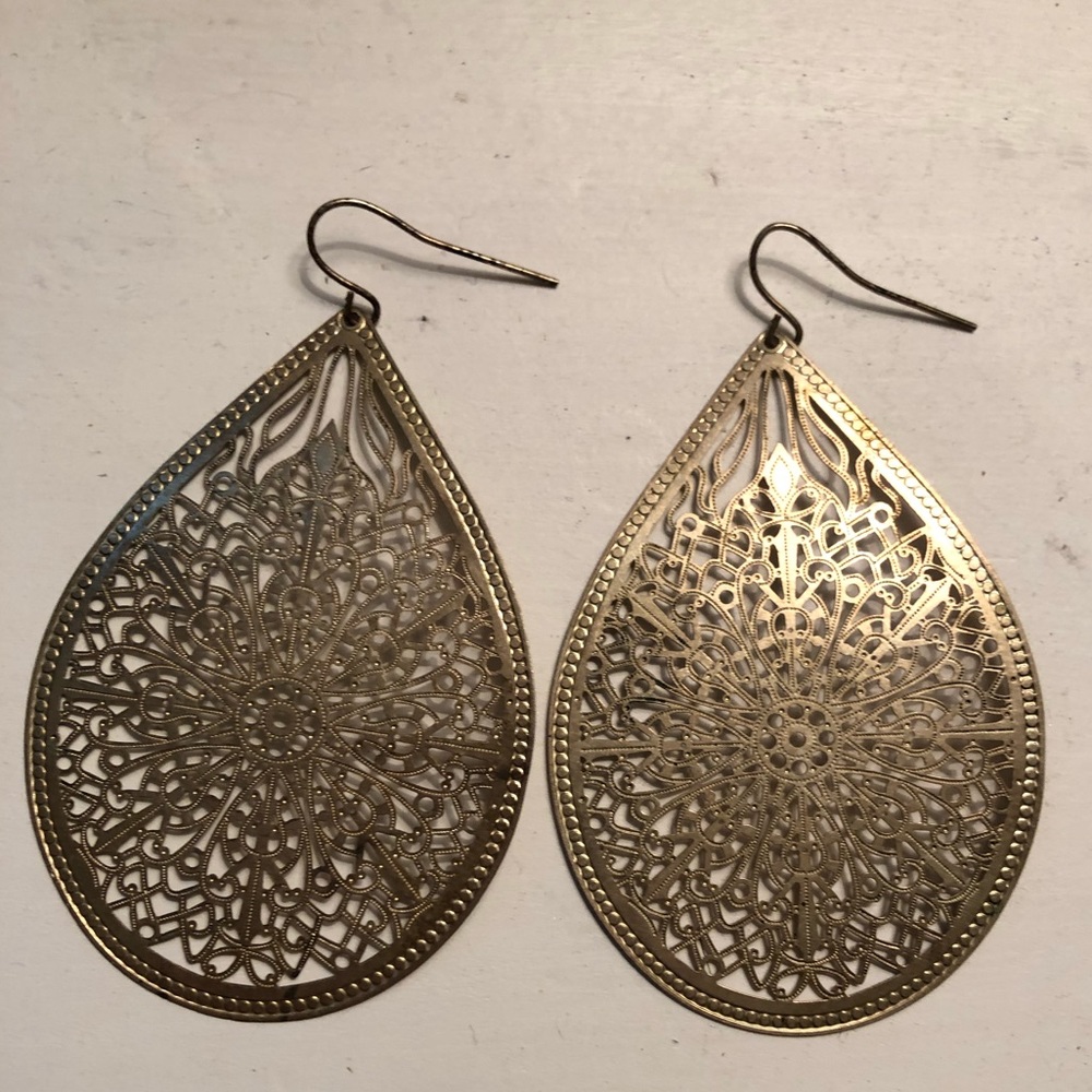 Gold earrings